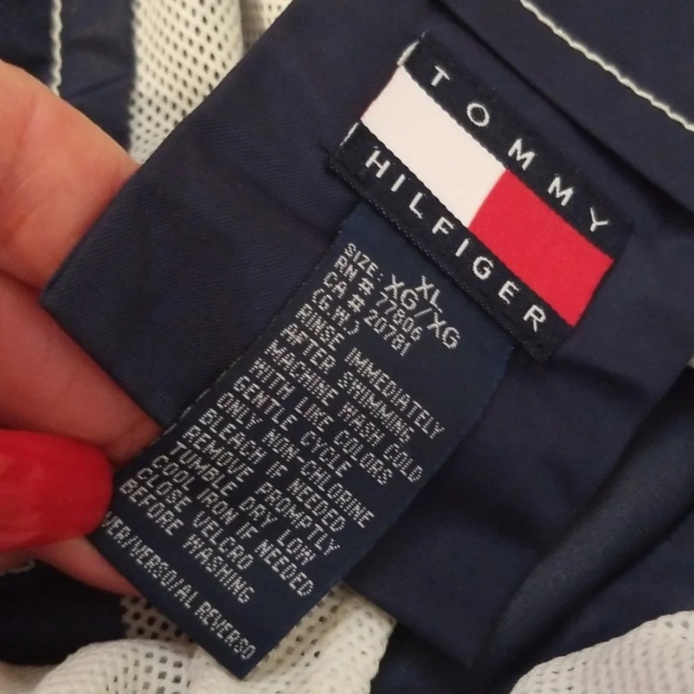 Vintage Tommy Hilfiger shorts‎ xl